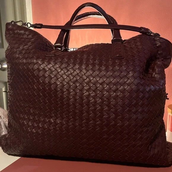 Bottega Veneta convertible tote - Picture 2 of 7